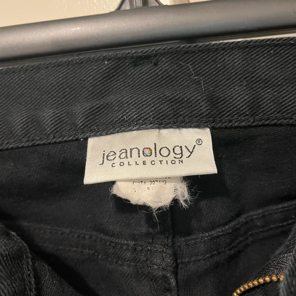 Newport News Jeanology Boot Cut Jeans, Size 6Tall Black - Picture 5 of 5